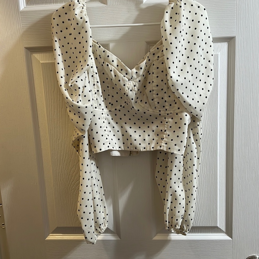 Polka dot crop top - long sleeve